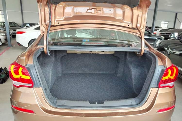 Used Chevrolet Cavalier 2016 1.5L Manual Enjoyment Edition Trunk
