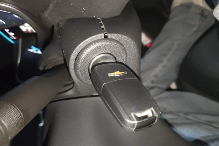 Used Chevrolet Cavalier 2016 1.5L Automatic Enjoyment Edition Vehicle Key