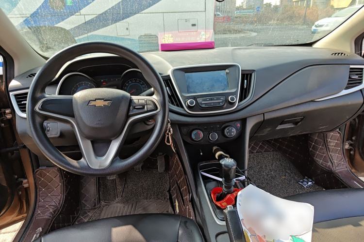 Used Chevrolet Cavalier 2016 1.5L Manual Xinyue Edition Center Console