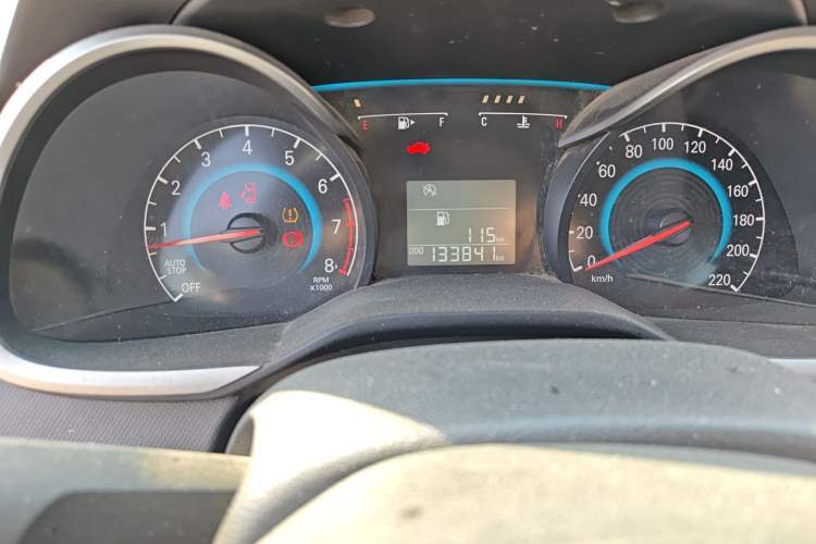 Used Chevrolet Cavalier 2016 1.5L Manual Xinyue Edition Odometer Close Up