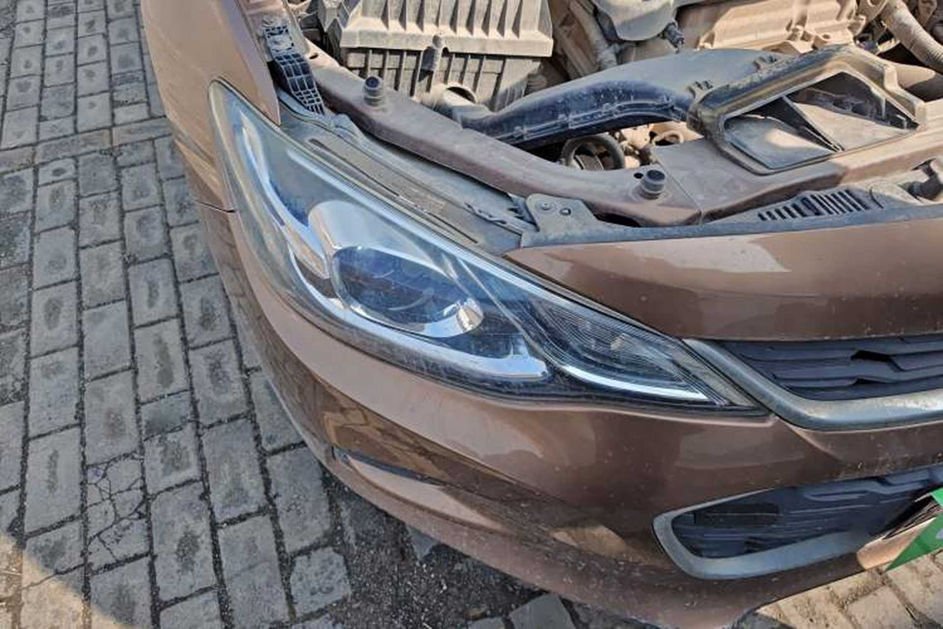 Used Chevrolet Cavalier 2016 1.5L Manual Xinyue Edition Right Front Headlight