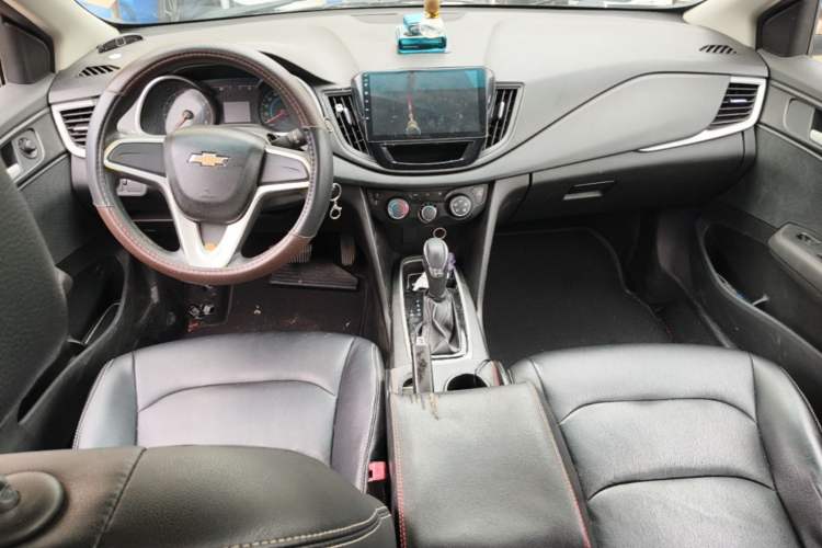 Used Chevrolet Cavalier 2016 1.5L Automatic Enjoyment Edition Center Console