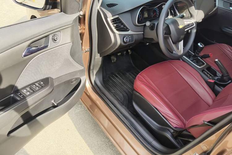 Used Chevrolet Cavalier 2016 1.5L Manual Xinyue Edition Driver Seat