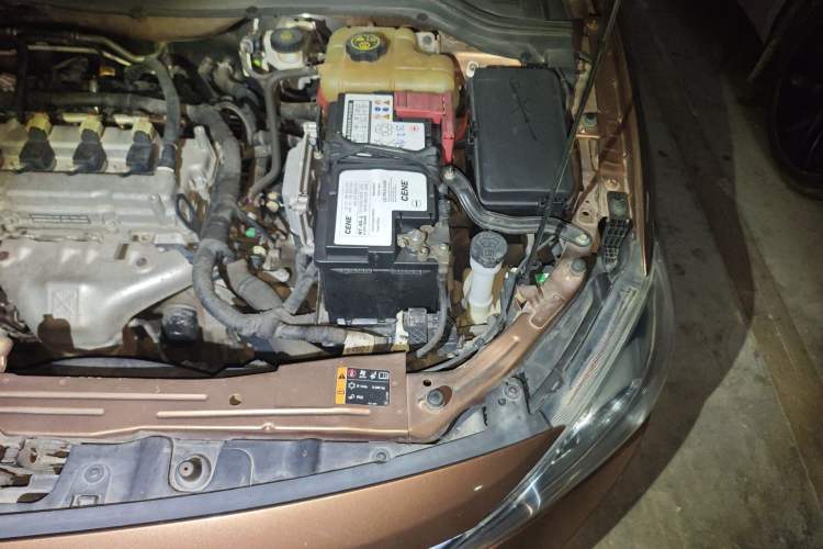 Used Chevrolet Cavalier 2016 1.5L Automatic Xinyue Edition Engine Bay Left