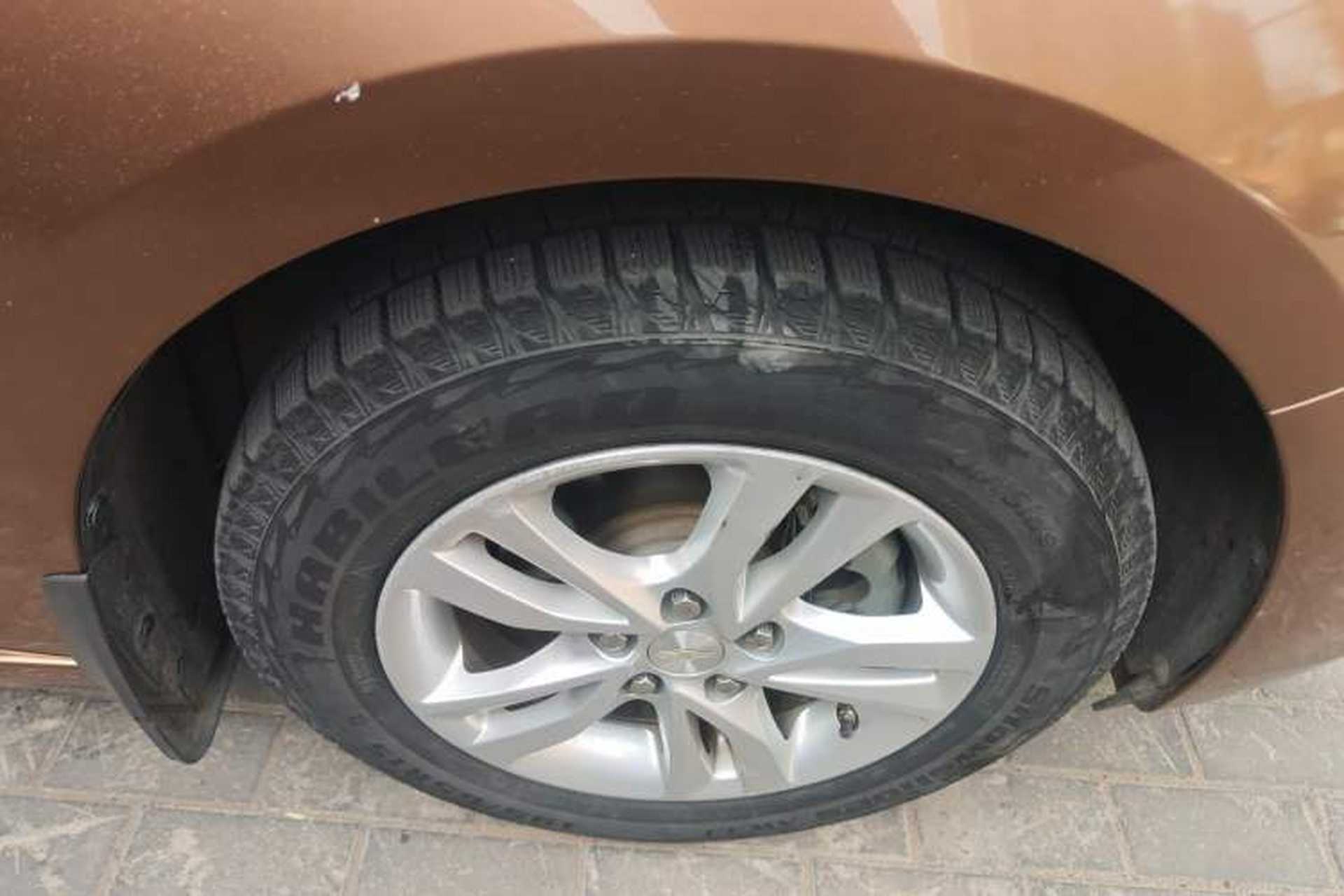 Used Chevrolet Cavalier 2016 1.5L Automatic Xinyue Edition Right Front Wheel Hub
