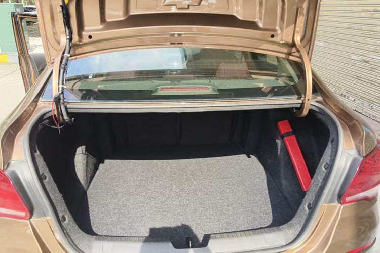 Used Chevrolet Cavalier 2016 1.5L Manual Xinyue Edition Trunk