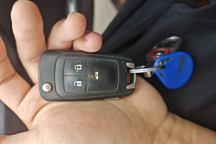 Used Chevrolet Cavalier 2016 1.5L Manual Xinyue Edition Vehicle Key