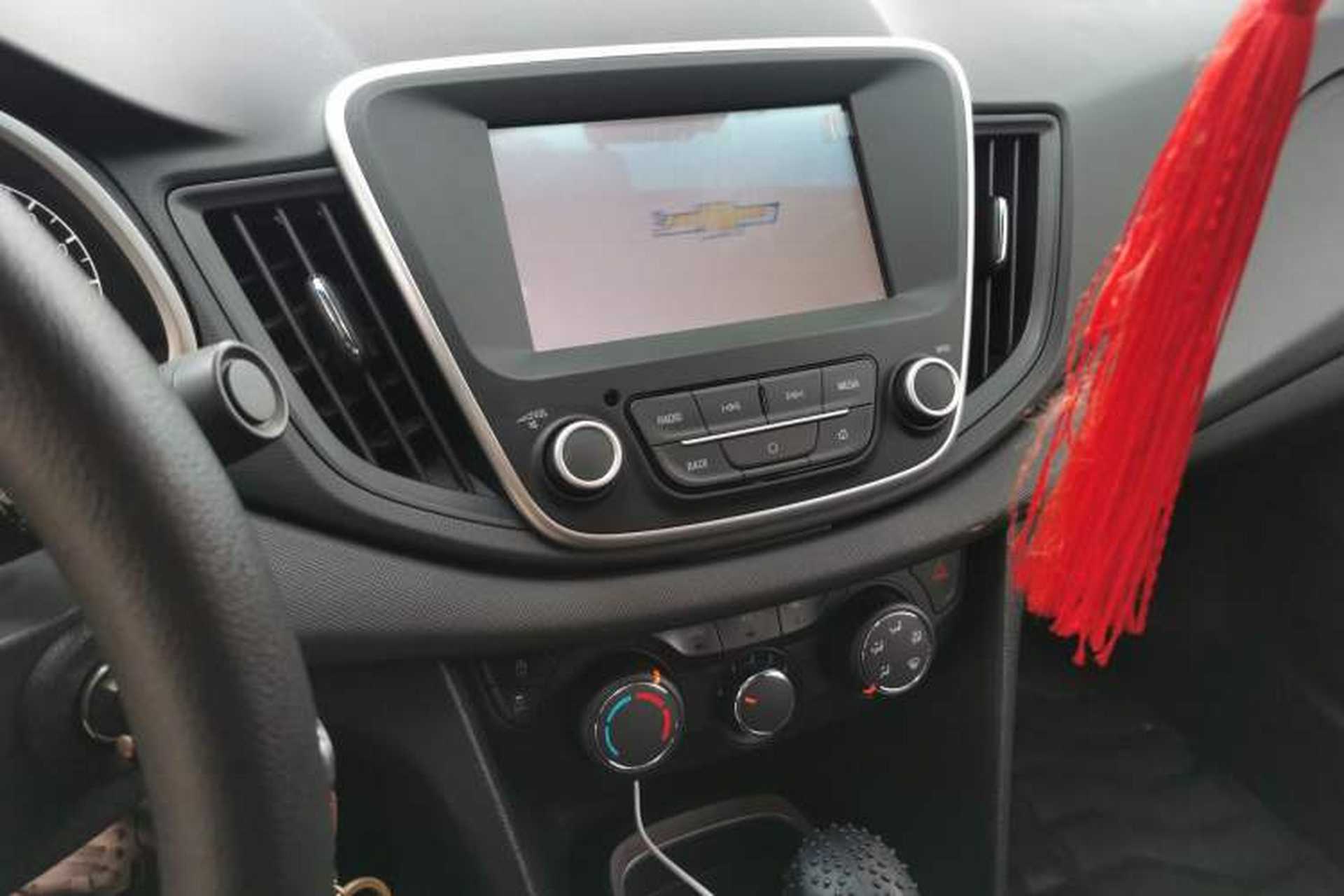 Used Chevrolet Cavalier 2016 1.5L Automatic Xinyue Edition Audio And AC Panel