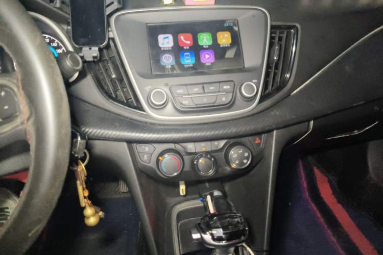 Used Chevrolet Cavalier 2016 1.5L Automatic Xinyue Edition Audio And AC Panel
