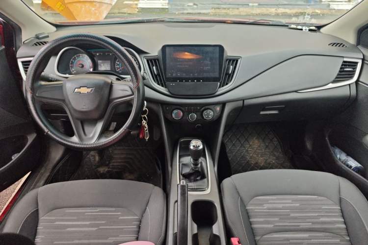 Used Chevrolet Cavalier 2016 1.5L Manual Enjoyment Edition Center Console