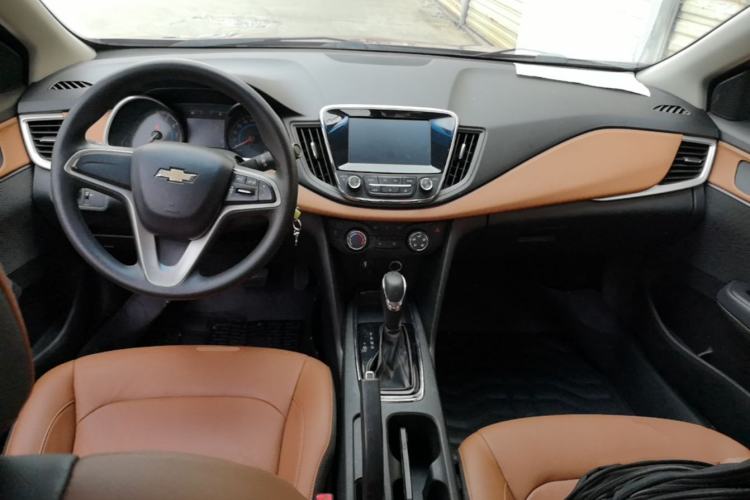 Used Chevrolet Cavalier 2016 1.5L Automatic Xinsong Edition Center Console