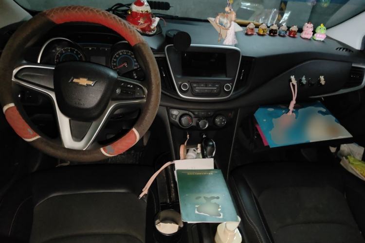 Used Chevrolet Cavalier 2016 1.5L Automatic Xinyue Edition Center Console