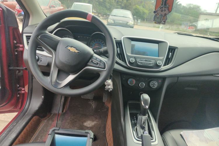 Used Chevrolet Cavalier 2016 1.5L Automatic Xinyue Edition Center Console