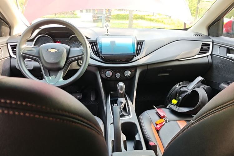 Used Chevrolet Cavalier 2016 1.5L Automatic Enjoyment Edition Center Console