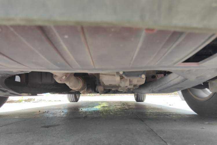 Used Chevrolet Cavalier 2016 1.5L Automatic Xinyue Edition Chassis Front