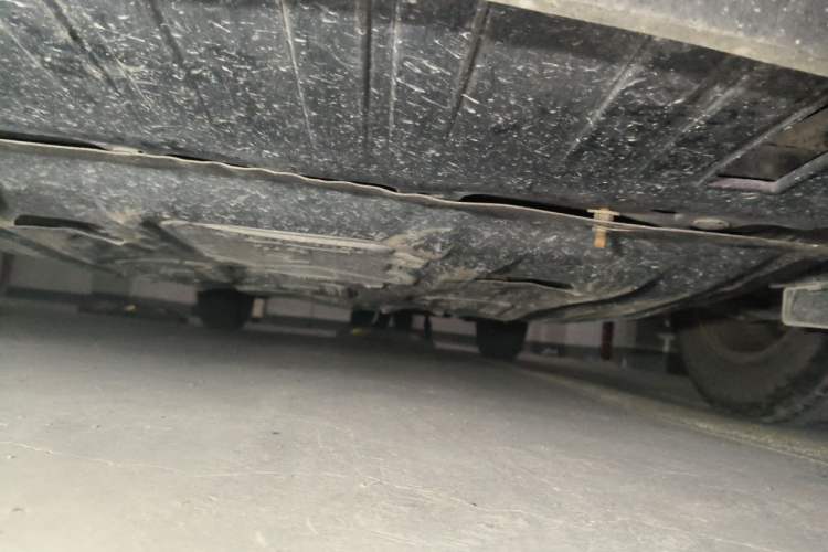 Used Chevrolet Cavalier 2016 1.5L Automatic Xinyue Edition Chassis Front
