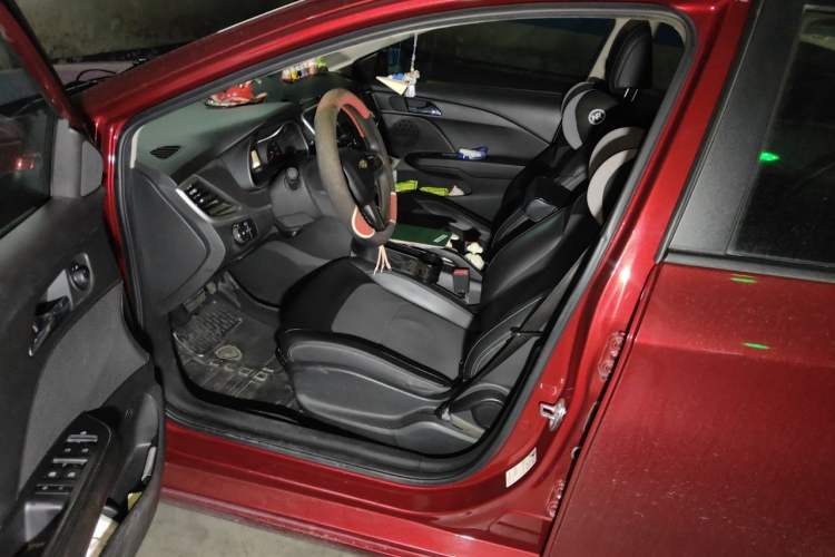 Used Chevrolet Cavalier 2016 1.5L Automatic Xinyue Edition Driver Seat