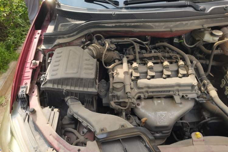 Used Chevrolet Cavalier 2016 1.5L Automatic Xinyue Edition Engine Bay Right