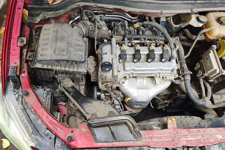 Used Chevrolet Cavalier 2016 1.5L Automatic Xinyue Edition Engine Bay Right