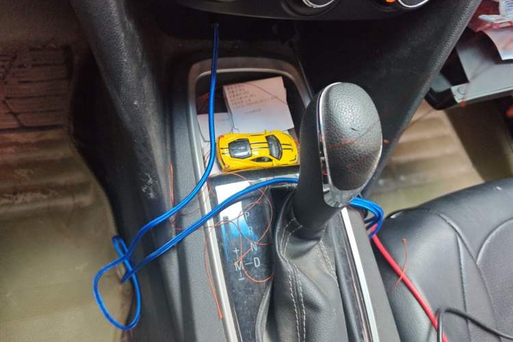Used Chevrolet Cavalier 2016 1.5L Automatic Xinyue Edition Gear Lever