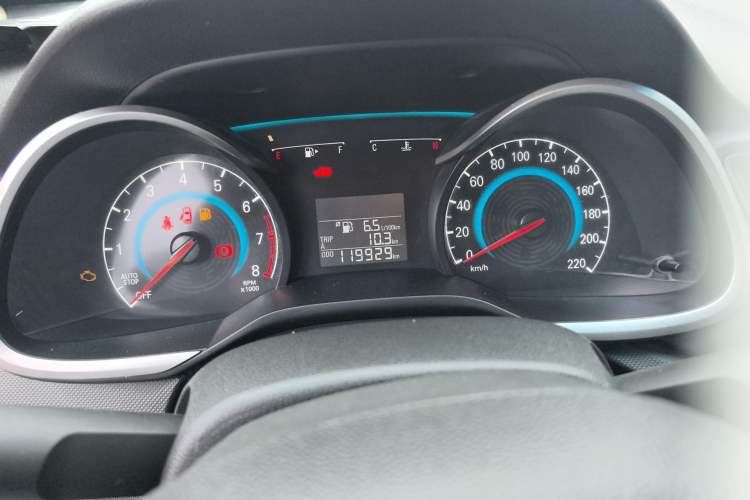 Used Chevrolet Cavalier 2016 1.5L Manual Enjoyment Edition Instrument Cluster