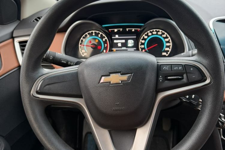 Used Chevrolet Cavalier 2016 1.5L Automatic Xinsong Edition Interior 1