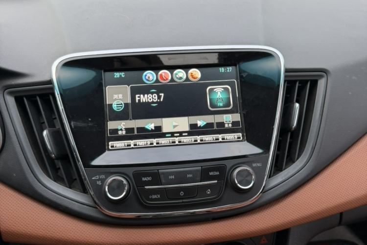 Used Chevrolet Cavalier 2016 1.5L Automatic Xinsong Edition Interior 2