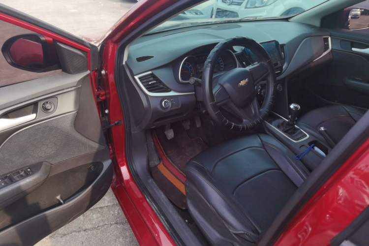 Used Chevrolet Cavalier 2016 1.5L Manual Enjoyment Edition Interior 2