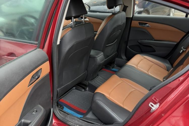 Used Chevrolet Cavalier 2016 1.5L Automatic Xinsong Edition Interior 5