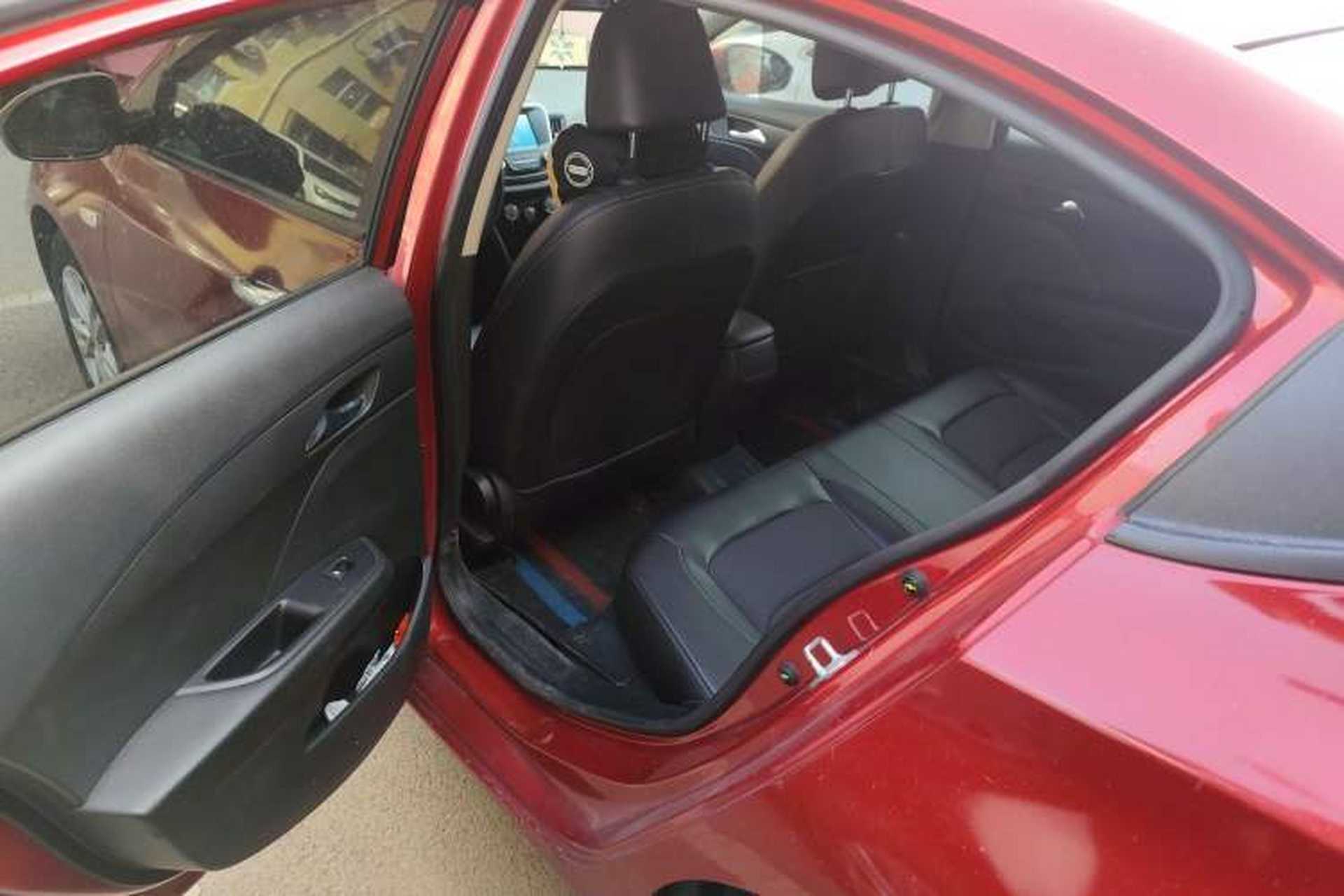 Used Chevrolet Cavalier 2016 1.5L Automatic Xinyue Edition Left Rear Seat