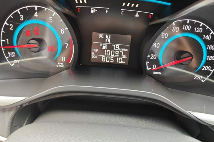Used Chevrolet Cavalier 2016 1.5L Automatic Xinyue Edition Odometer Close Up
