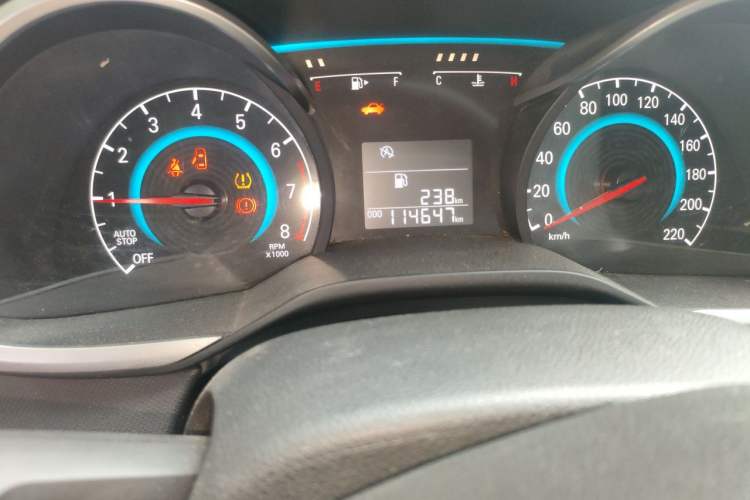 Used Chevrolet Cavalier 2016 1.5L Manual Xinyue Edition Odometer Close Up