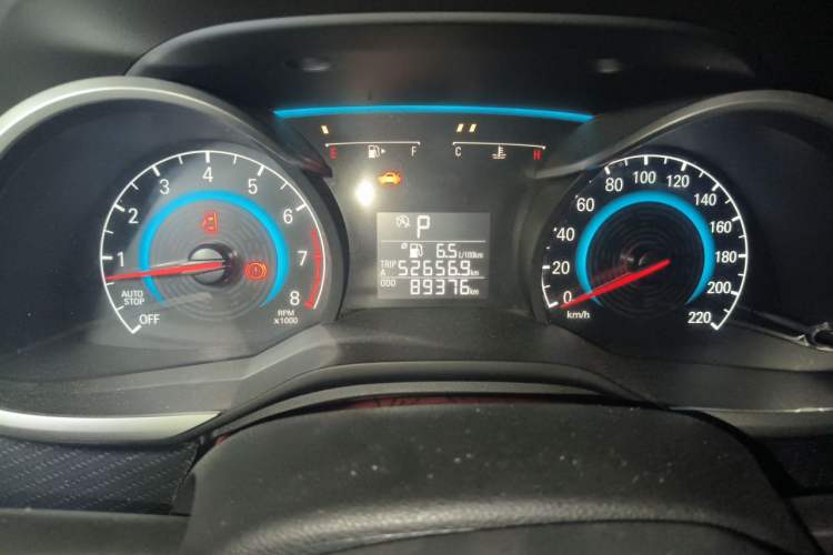 Used Chevrolet Cavalier 2016 1.5L Automatic Xinyue Edition Odometer Close Up