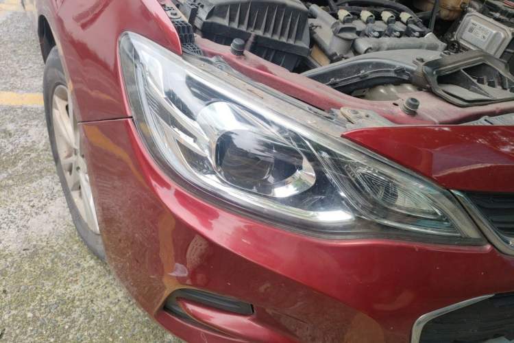 Used Chevrolet Cavalier 2016 1.5L Manual Xinyue Edition Right Front Headlight