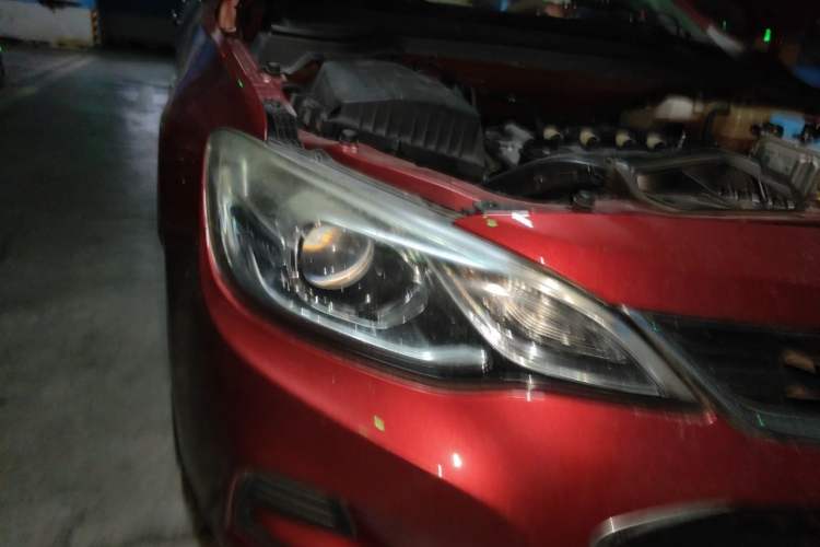 Used Chevrolet Cavalier 2016 1.5L Automatic Xinyue Edition Right Front Headlight