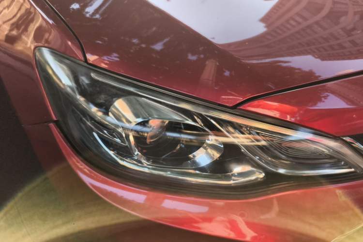 Used Chevrolet Cavalier 2016 1.5L Automatic Xinyue Edition Right Front Headlight