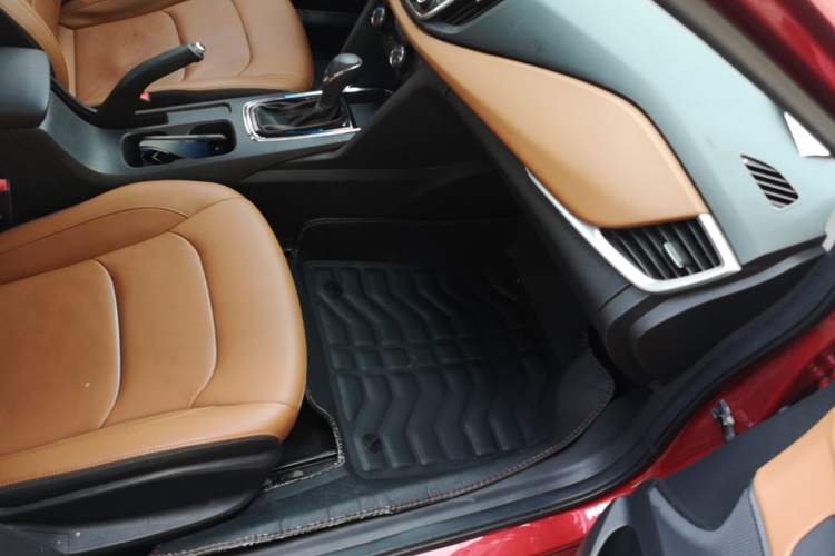 Used Chevrolet Cavalier 2016 1.5L Automatic Xinsong Edition Right Front Seat