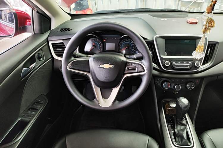 Used Chevrolet Cavalier 2016 1.5L Automatic Xinyue Edition Steering Wheel