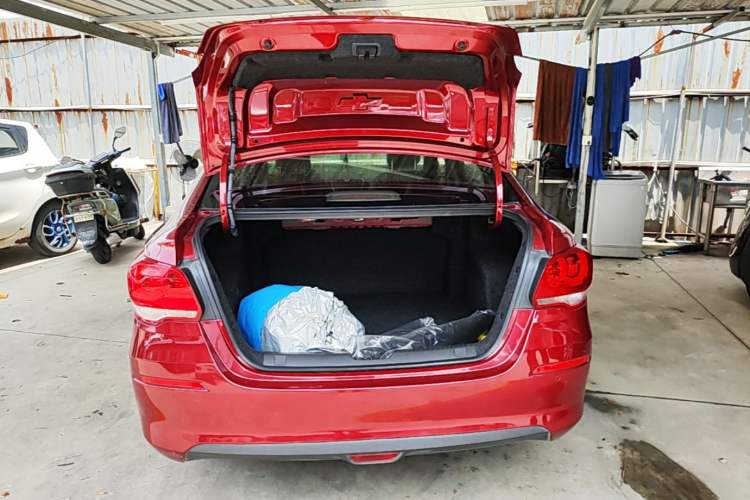Used Chevrolet Cavalier 2016 1.5L Automatic Xinyue Edition Trunk