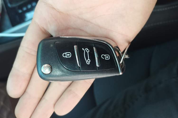 Used Chevrolet Cavalier 2016 1.5L Automatic Xinyue Edition Vehicle Key