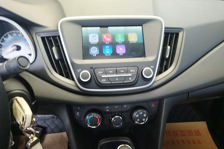 Used Chevrolet Cavalier 2016 1.5L Automatic Xinyue Edition Audio And AC Panel