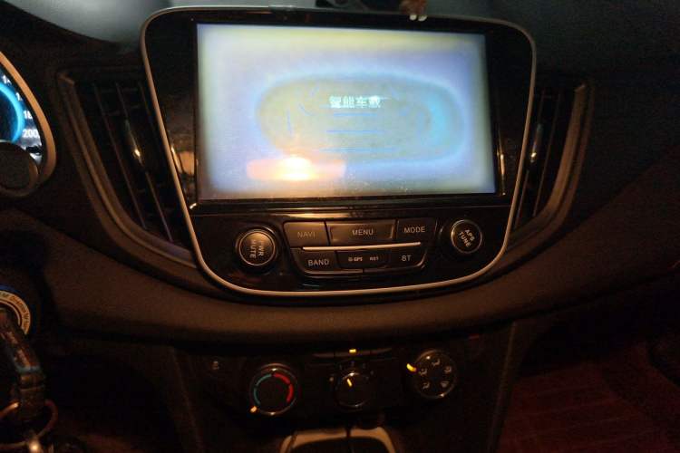 Used Chevrolet Cavalier 2016 1.5L Automatic Xinyue Edition Audio And AC Panel