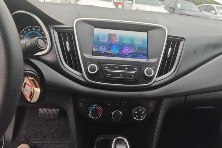 Used Chevrolet Cavalier 2016 1.5L Automatic Xinyue Edition Audio And AC Panel