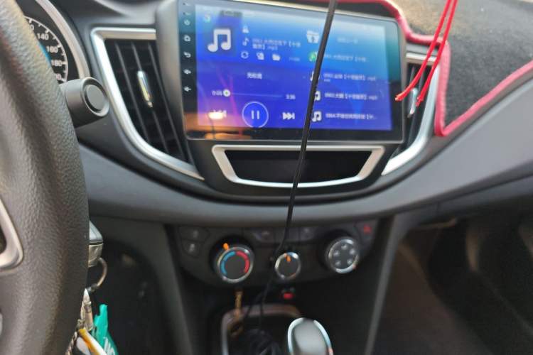 Used Chevrolet Cavalier 2016 1.5L Automatic Xinyue Edition Audio And AC Panel