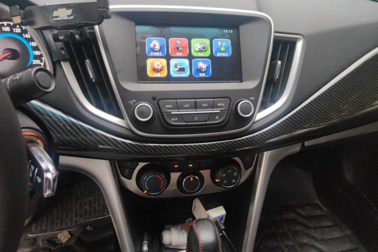 Used Chevrolet Cavalier 2016 1.5L Automatic Xinyue Edition Audio And AC Panel