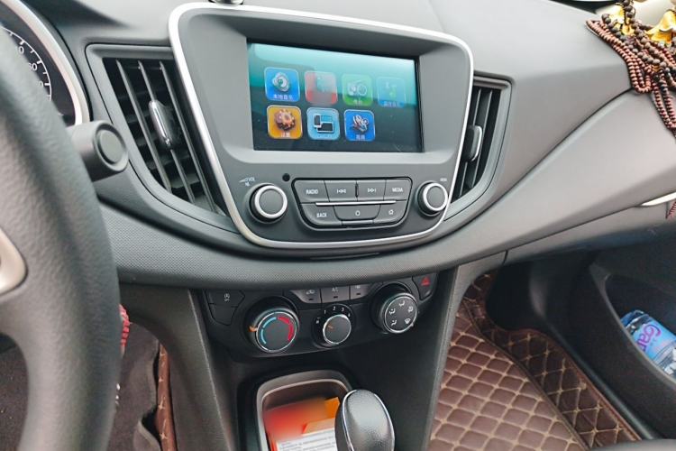 Used Chevrolet Cavalier 2016 1.5L Automatic Xinyue Edition Audio And AC Panel