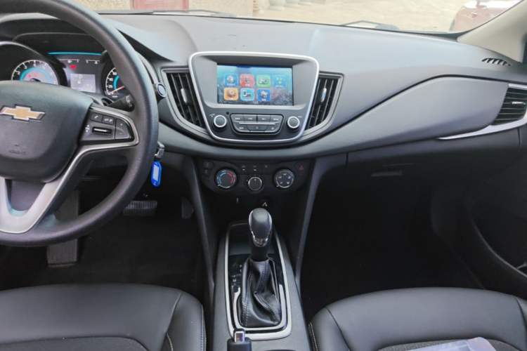 Used Chevrolet Cavalier 2016 1.5L Automatic Xinyue Edition Audio And AC Panel