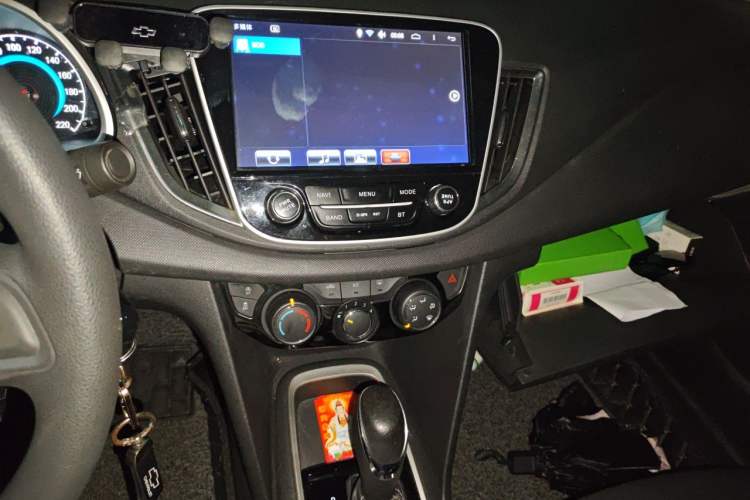 Used Chevrolet Cavalier 2016 1.5L Automatic Enjoyment Edition Audio And AC Panel