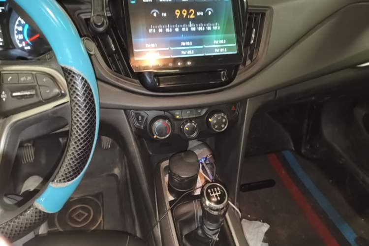 Used Chevrolet Cavalier 2016 1.5L Manual Xinyue Edition Audio And AC Panel
