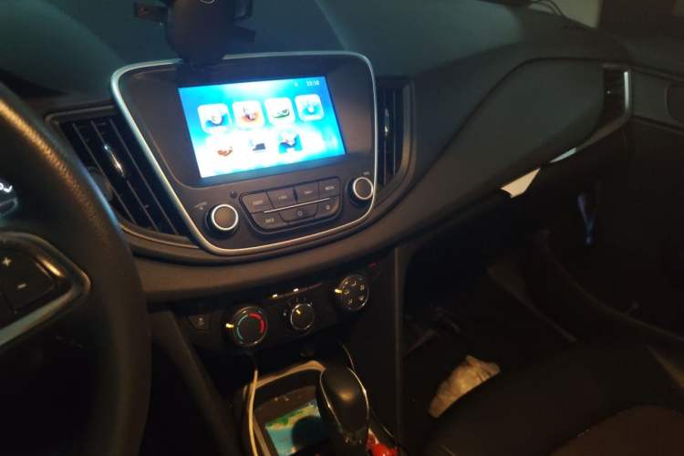 Used Chevrolet Cavalier 2016 1.5L Automatic Xinyue Edition Audio And AC Panel